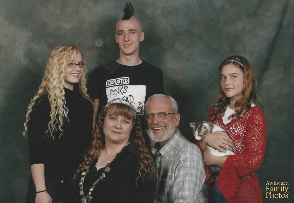 Awkward Family Photos Wtf