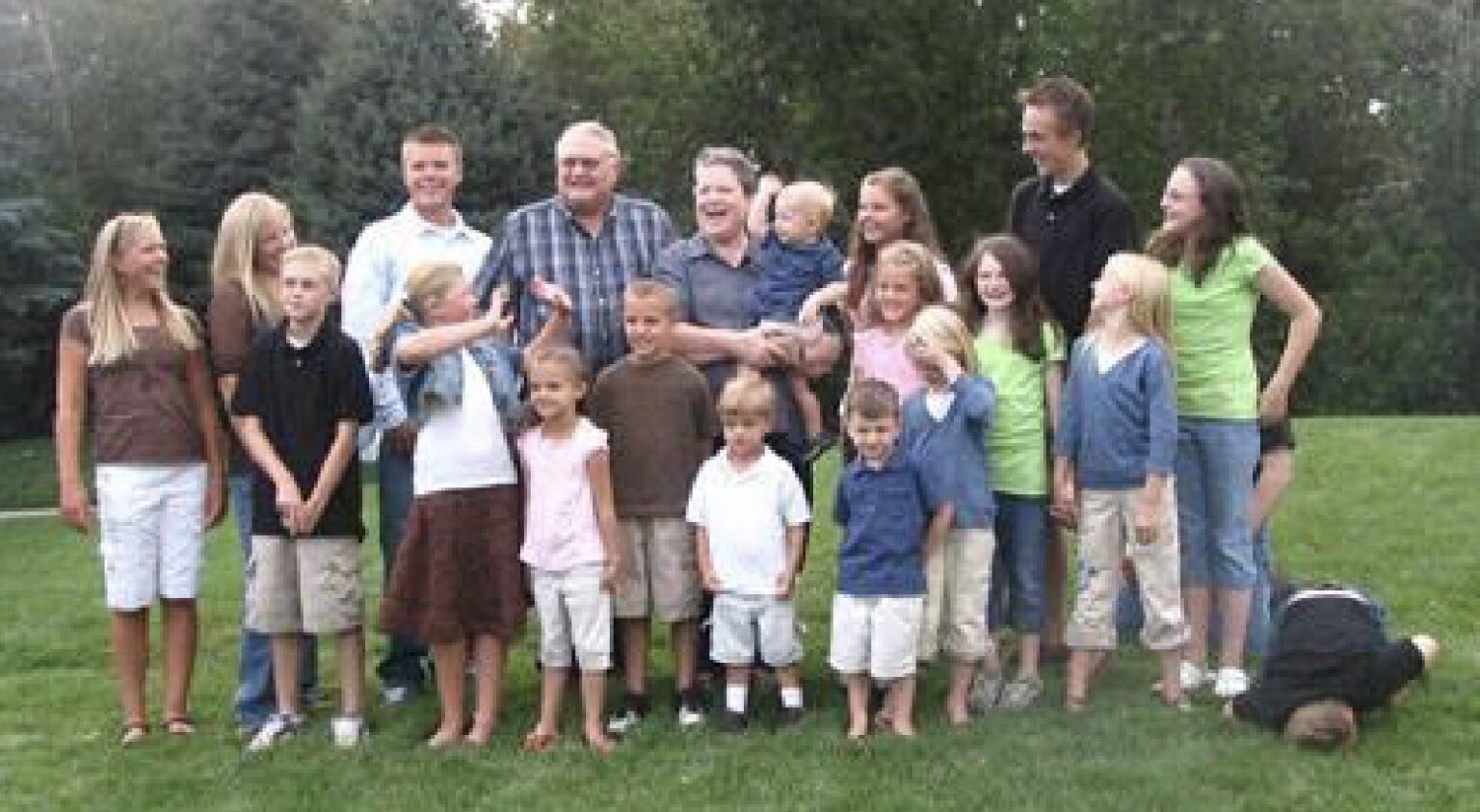 Funny Pictures of Relatives | Awkward Relative Photos