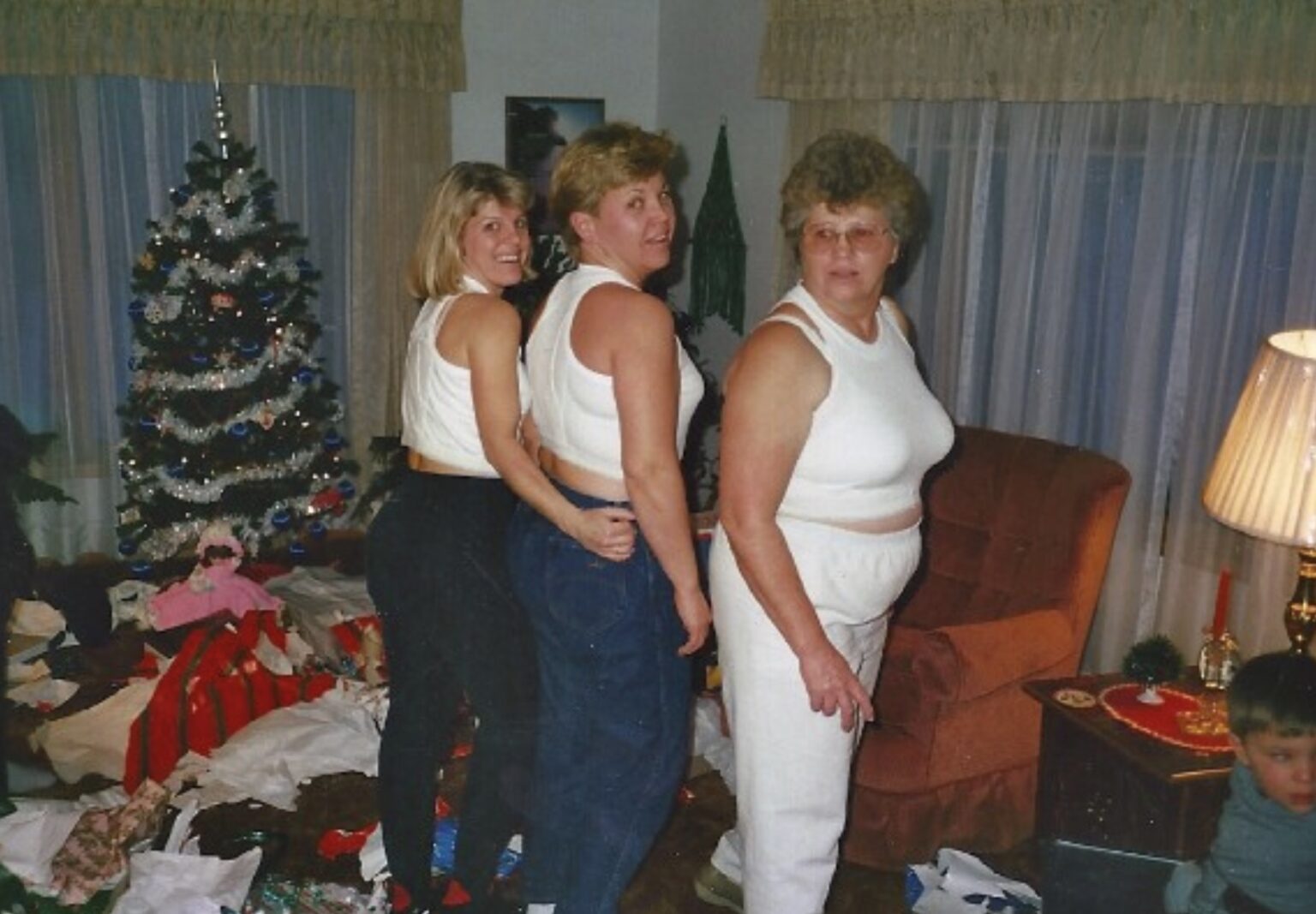 AwkwardFamilyPhotos.com - Page 39 of 878 - Spreading the Awkwardness