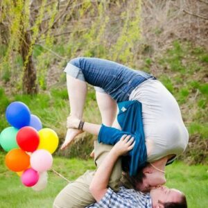 awkward kiss picture