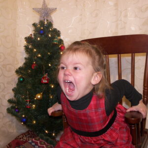 funny kid photos, screaming for joy